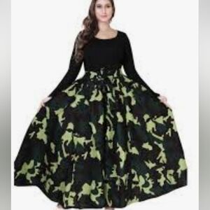 NWT Kari ChicCamo Maxi Skirt Sz "One Size"